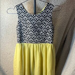 JOLT  Sleeveless Summer Dress